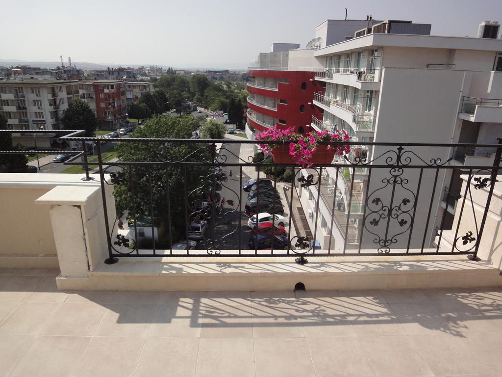St. George Apartments เนเซบาร์ ห้อง รูปภาพ